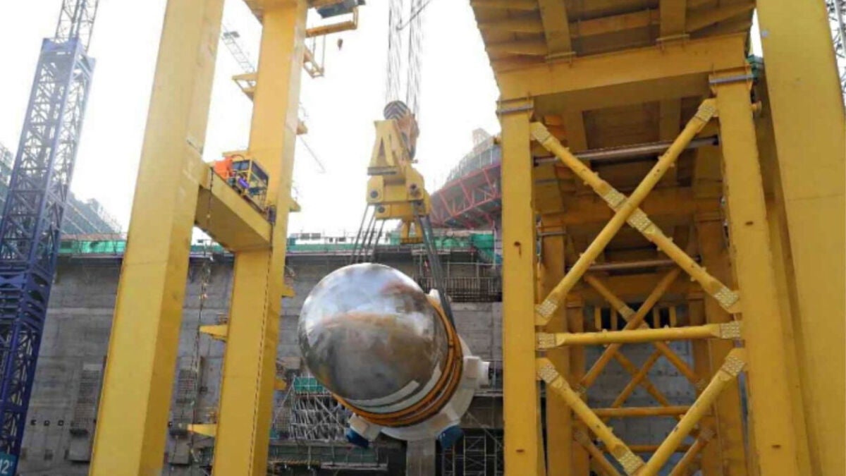 La IA llega a la fusión nuclear: un escudo en tiempo real evita que el plasma colapse