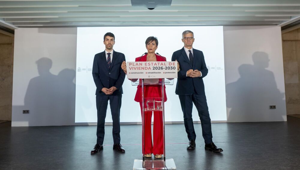 El Gobierno acuerda con las comunidades el nuevo plan de vivienda de 7. ...