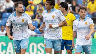 LAS PALMAS DE GRAN CANARIA, 24/05/2026.- El jugador del Real Zaragoza Marcos Cuenca, celebra su gol durante el partido de la jornada 41 de la Liga Hypermotion entre Las Palmas y Zaragoza, este domingo en el Estadio de Gran Canaria.- EFE/ Quique Curbelo 