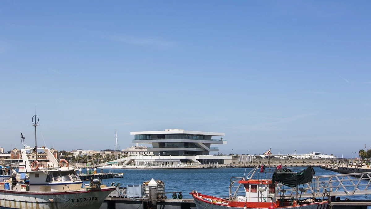 Valencia.- Valenciaport mejorará el paseo marítimo elevado en la Marina del Puerto de València