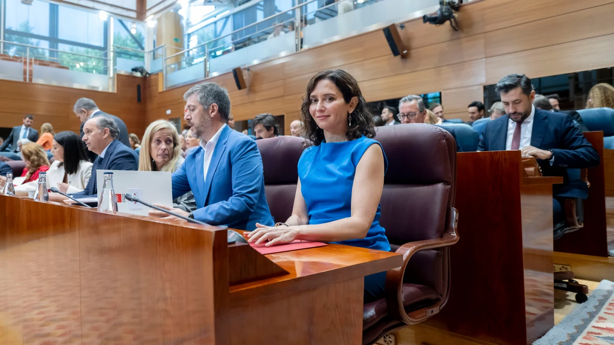 La Asamblea de Madrid aprueba modificar el Reglamento e incorporar la huella legislativa