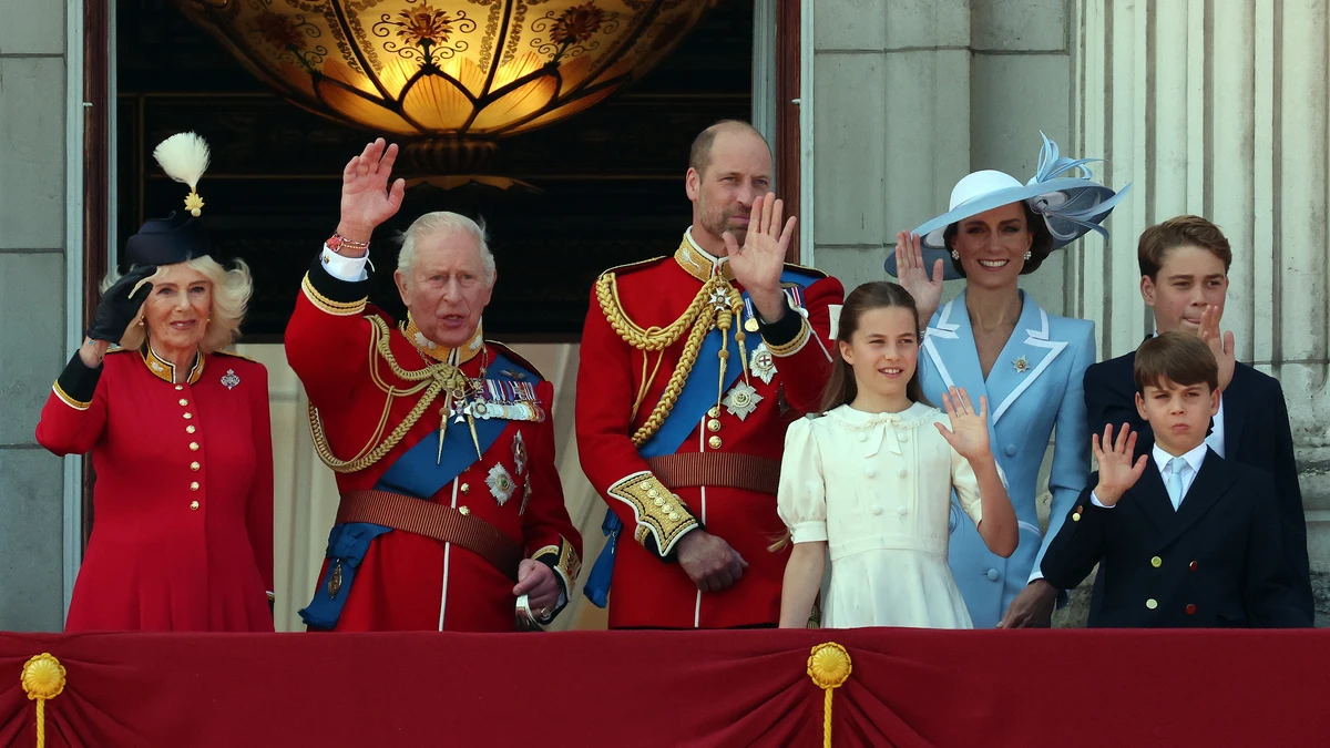 Desfile de la Bandera - El desfile del cumpleaños del Rey