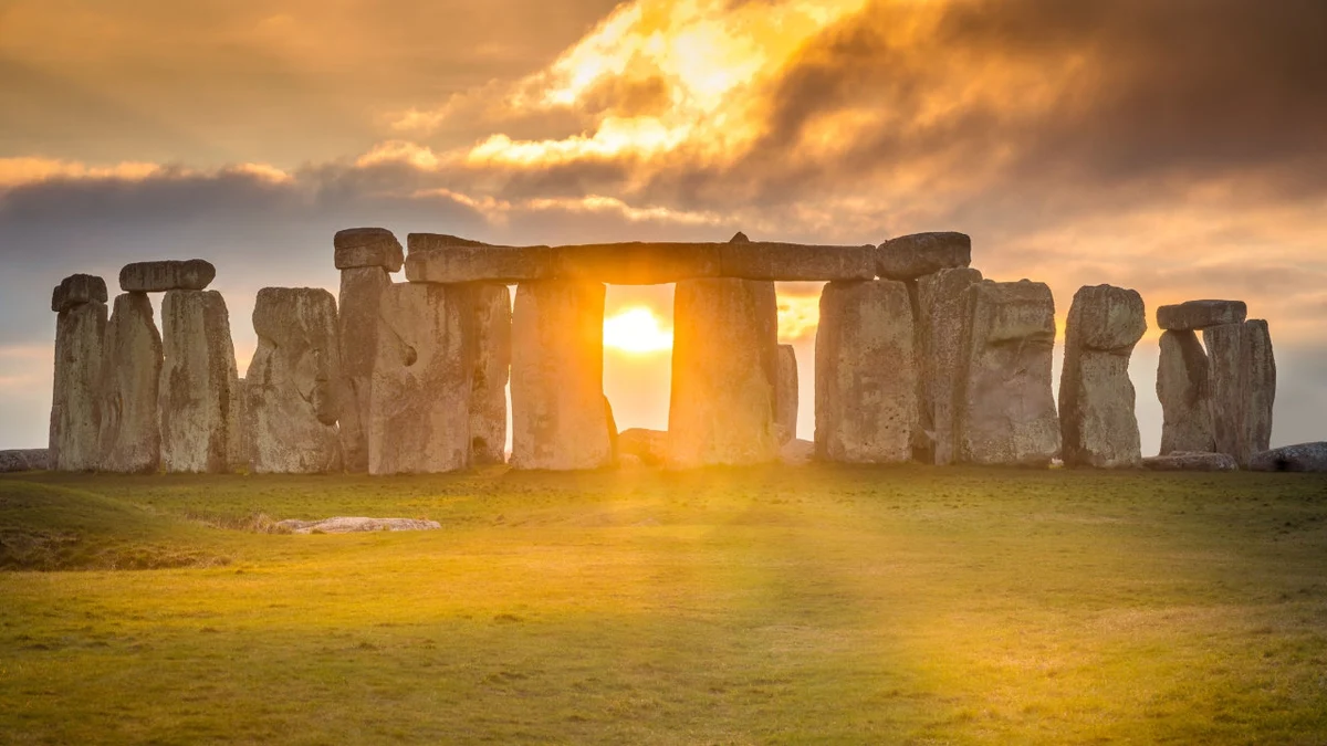 Stonehenge - Imagen destacada