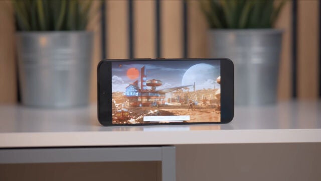 Doble descuento en este móvil POCO que puede ser tuyo por 175 euros menos en la Promo Mitad de Año de AliExpress