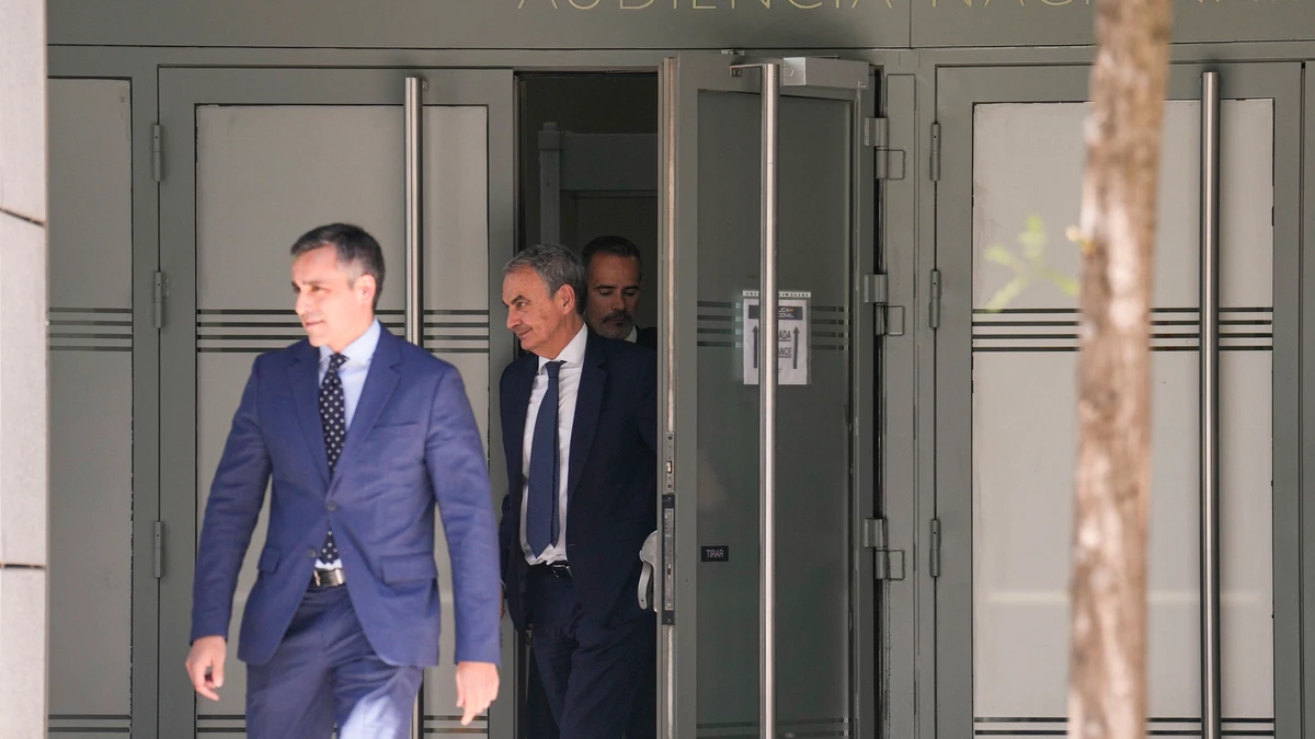 Zapatero sale de la Audiencia Nacional tras casi tres horas de declaración