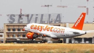 Economía/Empresas.- easyJet pone a la venta una nueva ruta entre Barcelona y Newcastle para la temporada de invierno