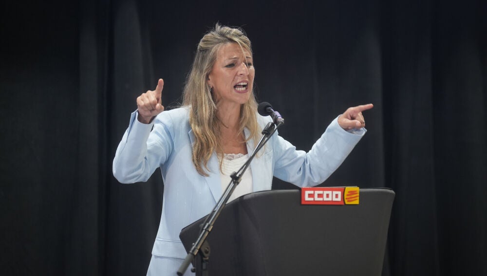 Yolanda Díaz arremete contra Feijóo por la polémica de las bajas laborales: "Le inhabilita para gobernar España"