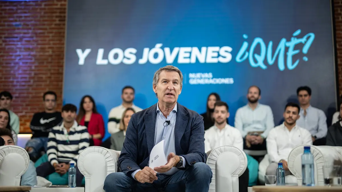 AMP.- Feijóo viaja este viernes a Valladolid por el Congreso de NNGG y verá el partido España-Bélgica con jóvenes del PP