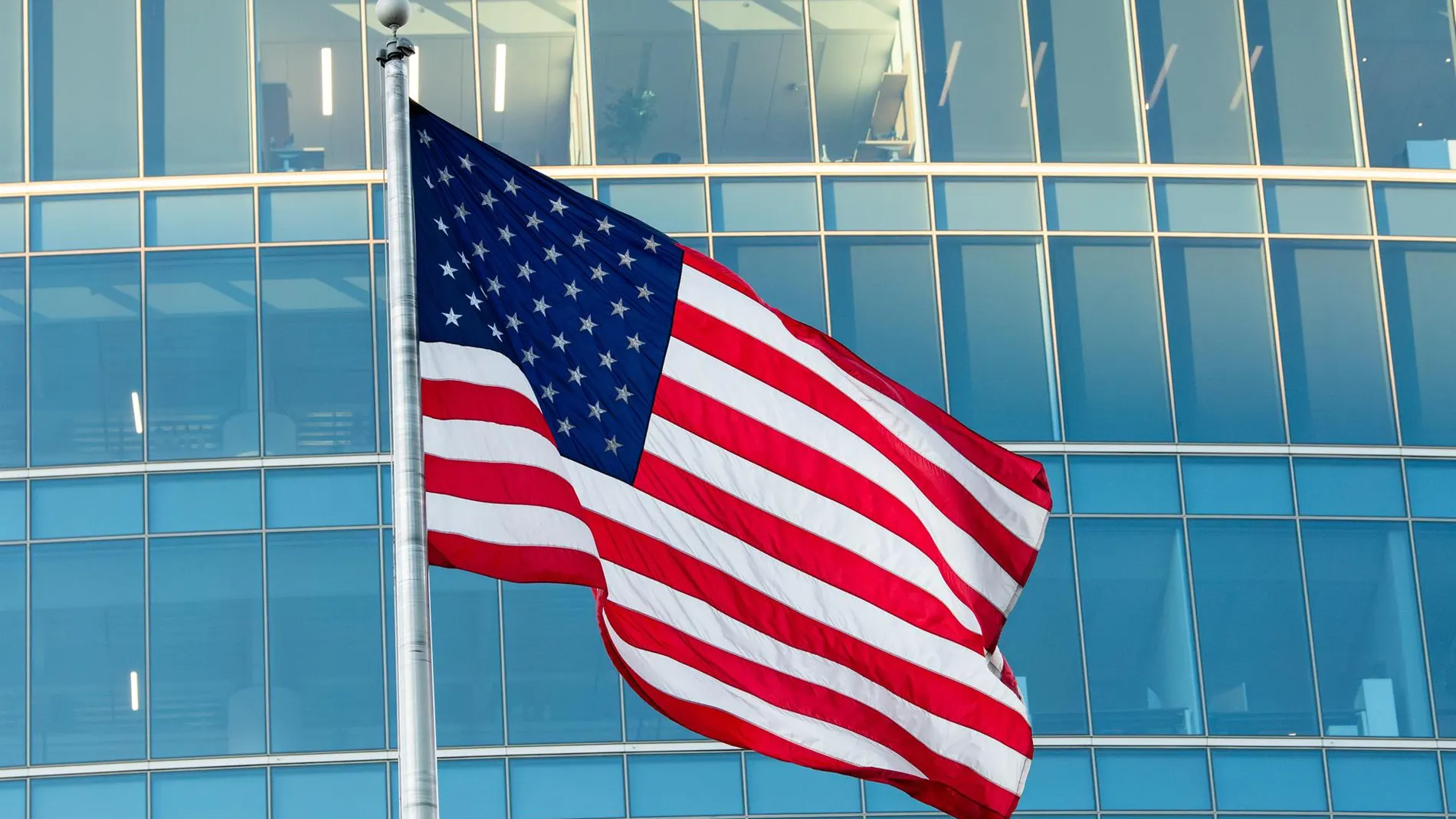 EE. UU. ajusta la elegibilidad para la Green Card con nueva normativa