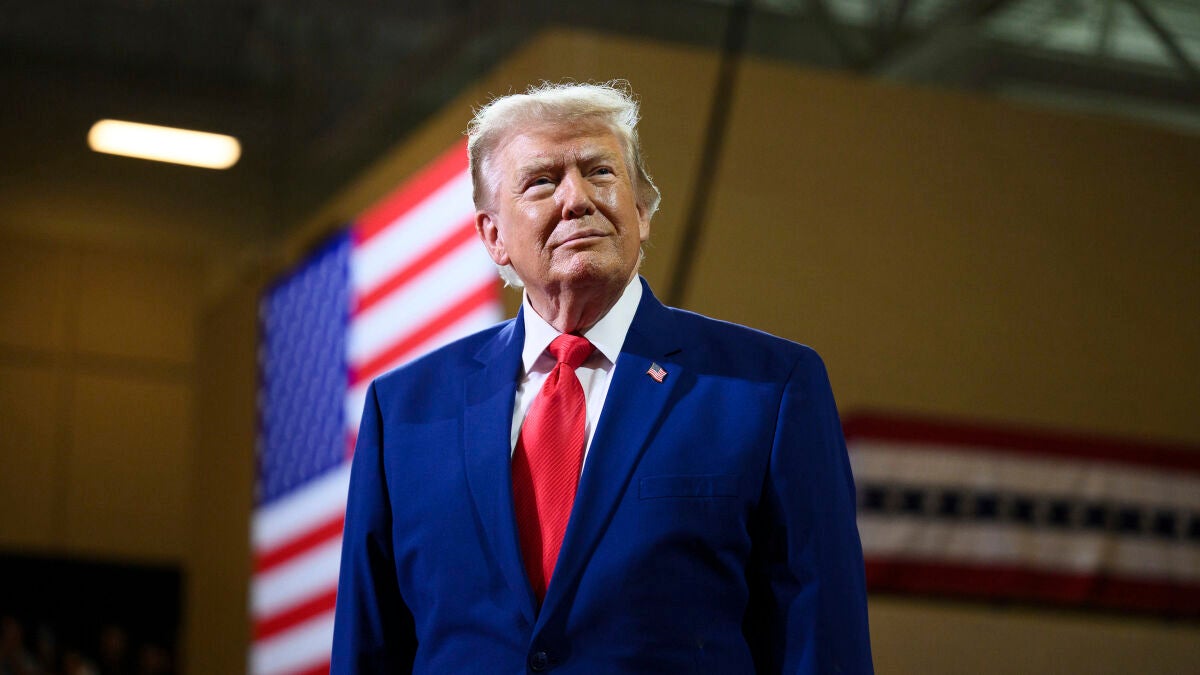 Mohamed VI bautiza con el nombre de Trump una carretera que atraviesa el Sáhara Occidental