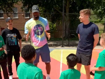 MrBeast se une a LeBron James para ayudar a niños con cáncer: anuncia una donación de casi 7 millones de dólares