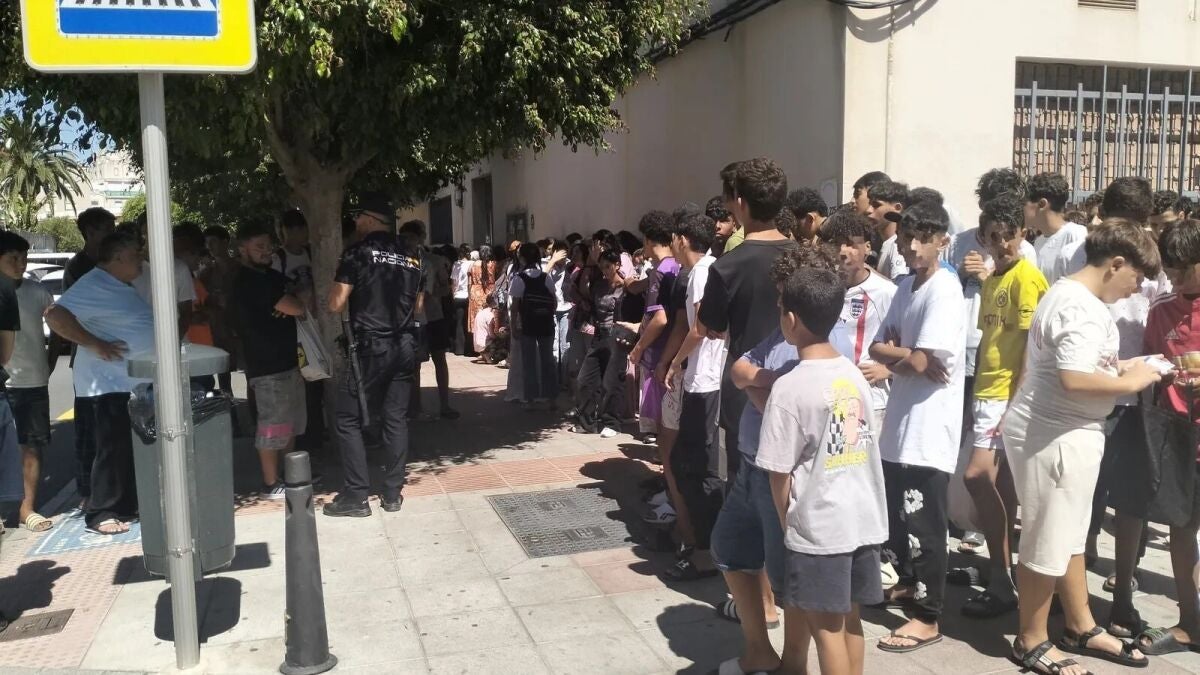 Moroccan Minister Demands Return of Minors From Spain