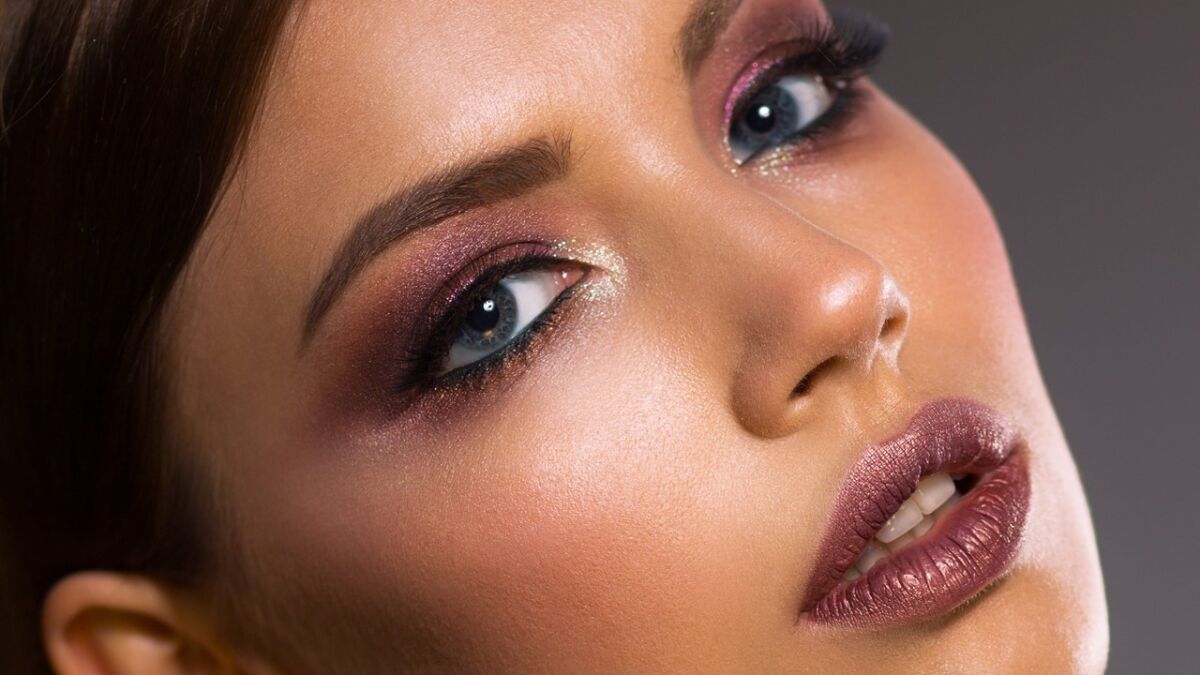 Blonzer makeup technique becomes top summer 2026 trend