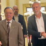 &Aacute;ngel V&iacute;ctor Torres mantiene una reuni&oacute;n de coordinaci&oacute;n con el presidente de Ceuta, Juan Jes&uacute;s Vivas