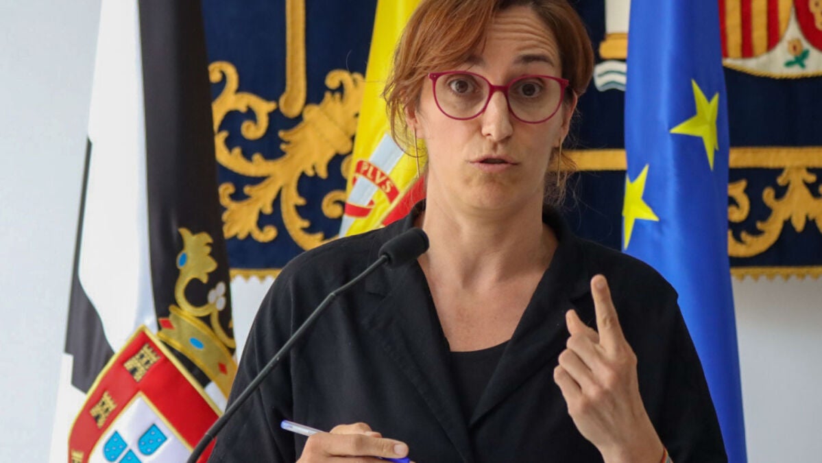 Ceuta president threatens legal action over border crisis