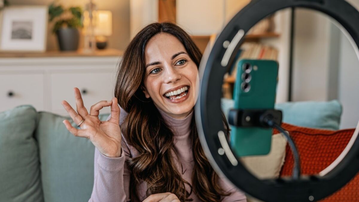 Spanish Influencers Lose Credibility in Audience Shift