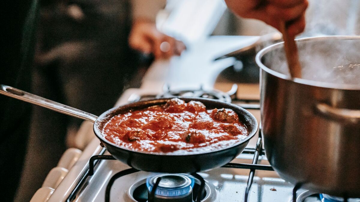 Cooked food must be refrigerated within one hour in heat