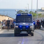 La Polic&iacute;a desaloja la playa del Trampol&iacute;n de Ceuta