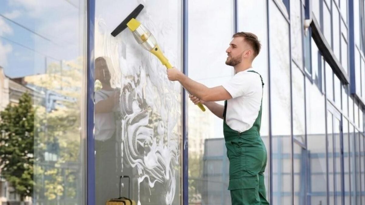 Electric Window Cleaners Tackle High Glass Without Drips
