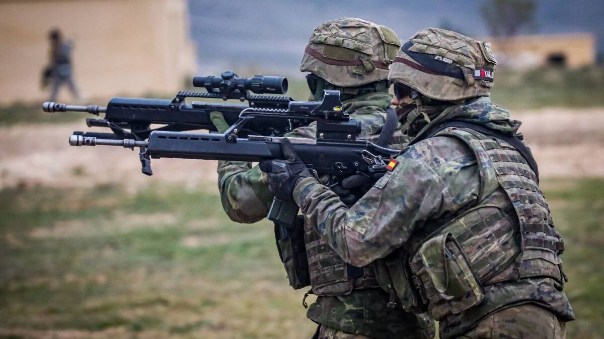 Morocco Military Buildup Prompts Defense Warning in Spain