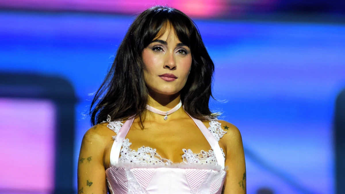 Los looks de los conciertos de Aitana en Barcelona.