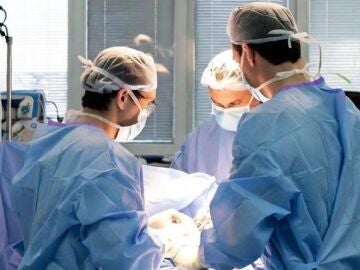 Un influencer muere tras someterse a un tratamiento de alargamiento de pene en Tailandia