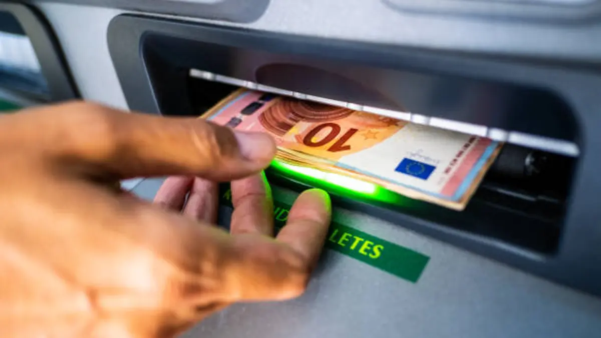 Aviso de Hacienda: si sacas esta cantidad de dinero del cajero, el banco tendrá que informar