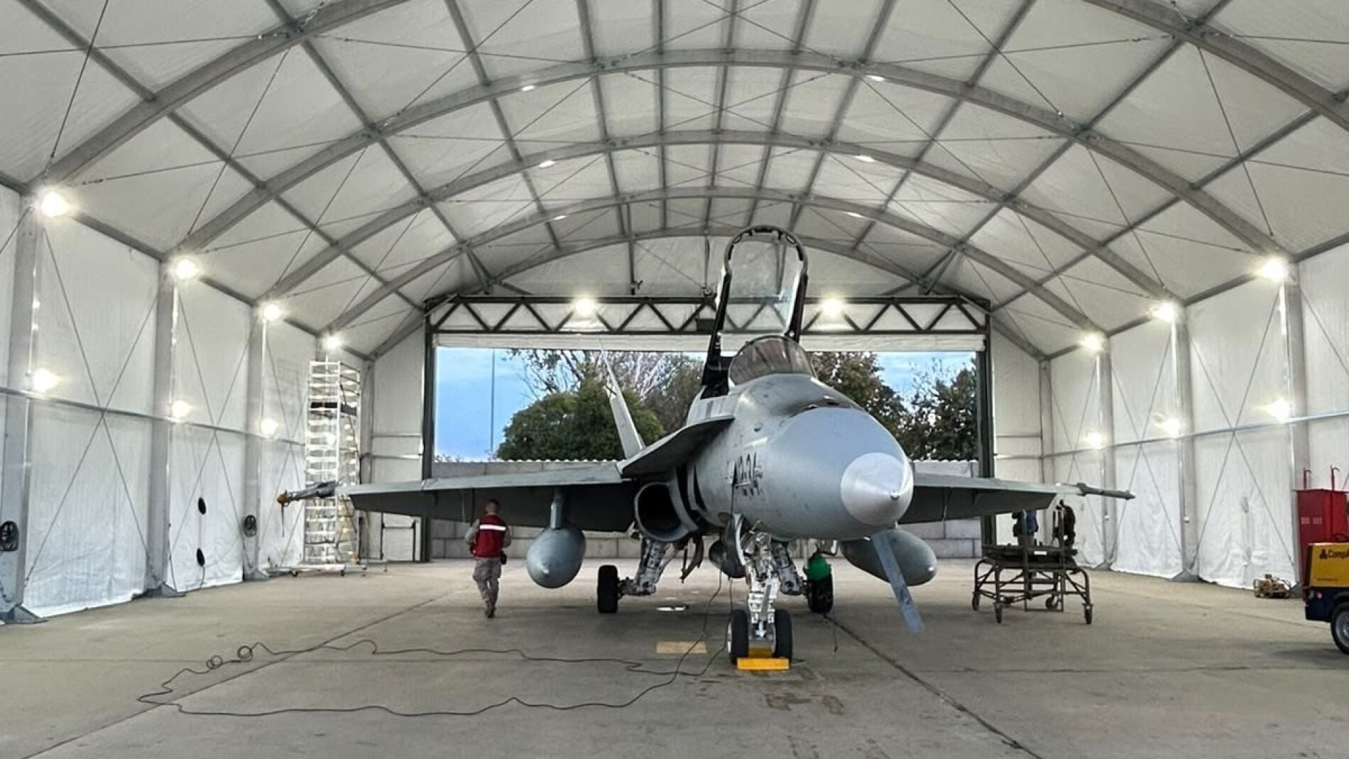 Dos cazas F-18 españoles se activan en el norte de Rumanía ante una alerta por drones