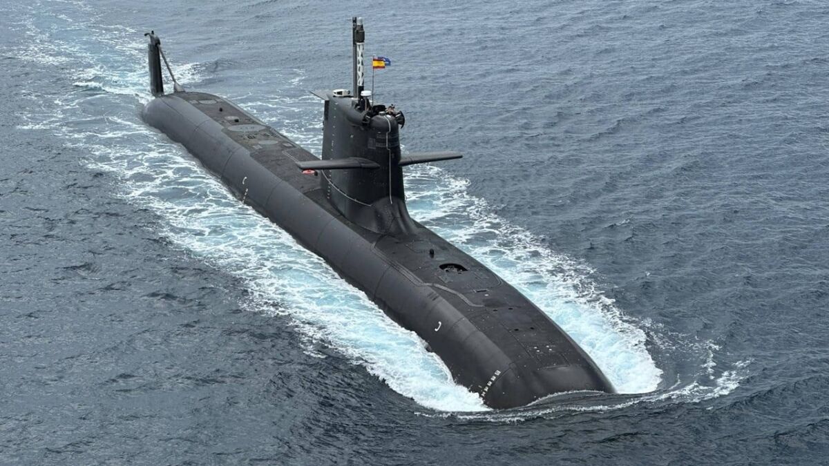 Spanish S-80 Submarine Program Compared to Space Mission