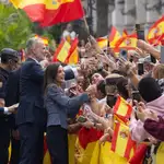 Los ceutíes se echan a las calles para dar la bienvenida a los Reyes de España