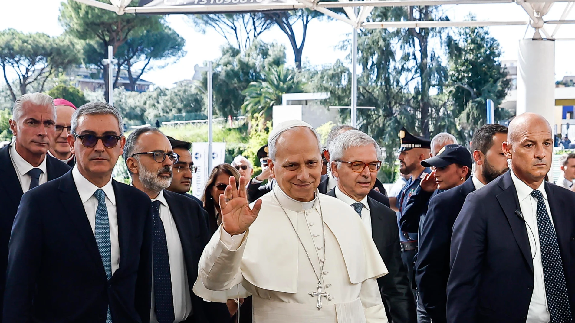 El Papa León XIV llega al Hospital Universitario Agostino Gemelli de Roma