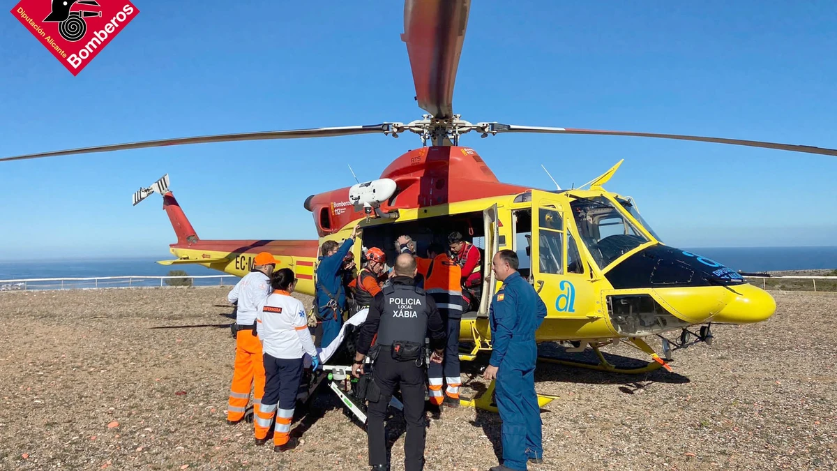 Rescatado un hombre de 44 años enriscado en el Montgó, en Dénia
