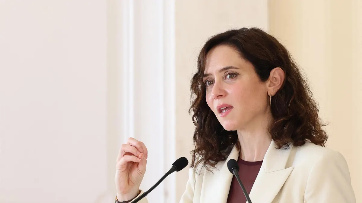 Ayuso sentencia al "sanchismo": "Está destruido, aunque intentará comprar las elecciones"