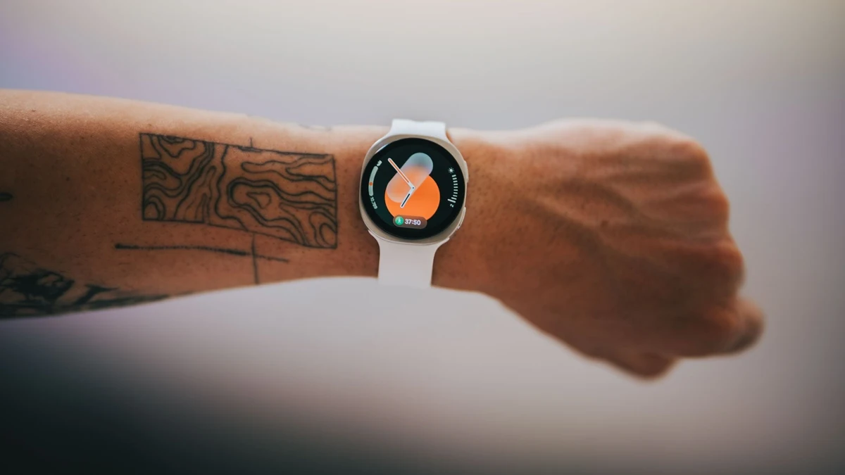 El Samsung Galaxy Watch9 tiene una de sus mayores rebajas en la tienda oficial: 80 euros de descuento en su nuevo reloj inteligente