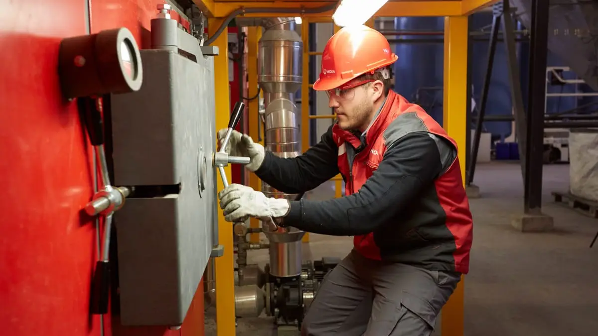 Ahorrar energía empieza por no desperdiciar la que ya existe
