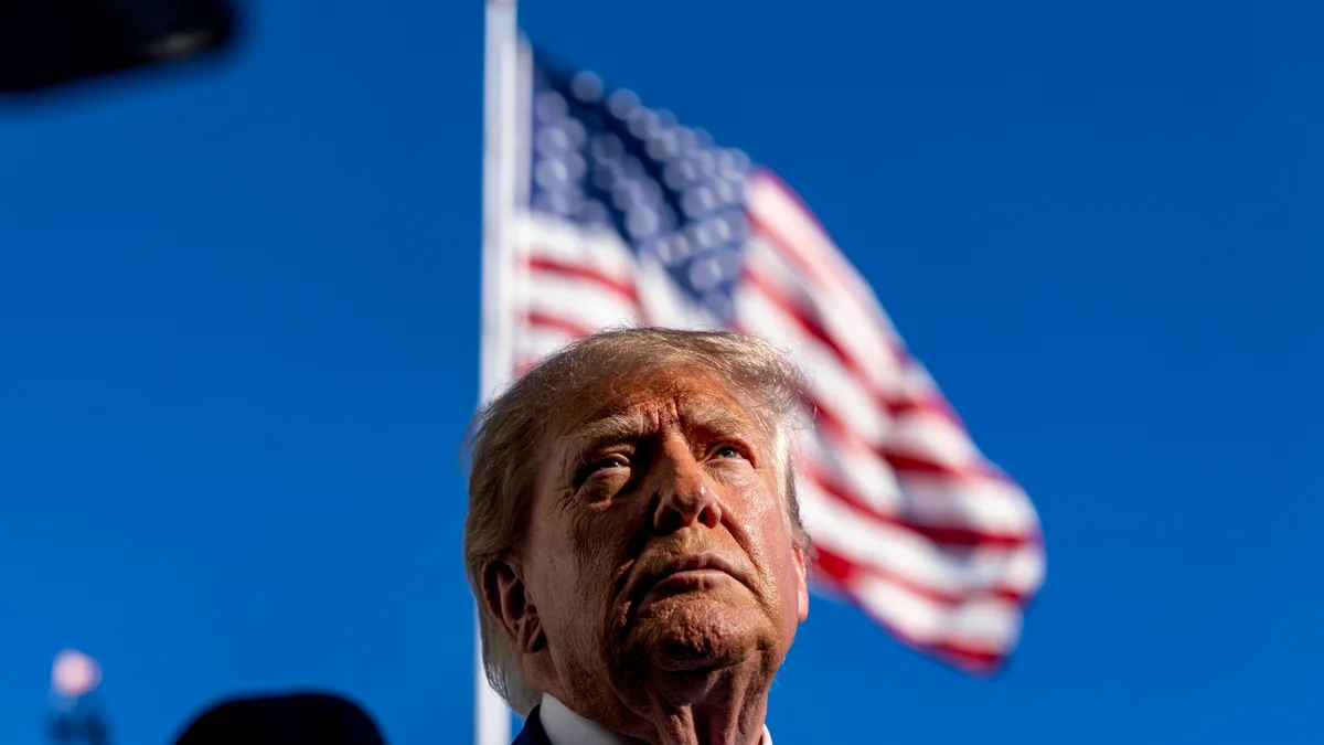 DC: Trump Departs For Sioux City, Iowa