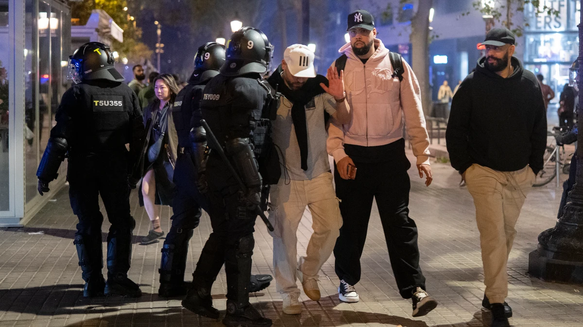 Cierran el grupo de Blocus que preparaba nuevos disturbios para la noche de Halloween en Barcelona