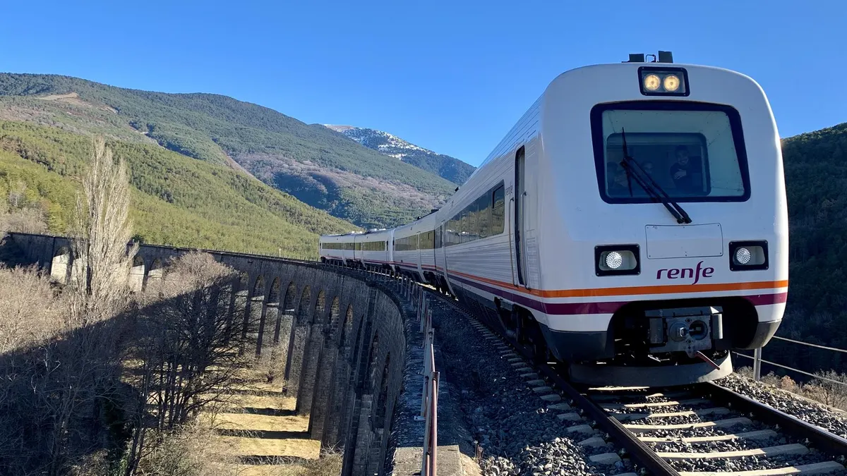 MADRID.-Servicios mínimos de Renfe en la huelga de maquinistas de este jueves: 50% para Cercanías y 75% en horas punta