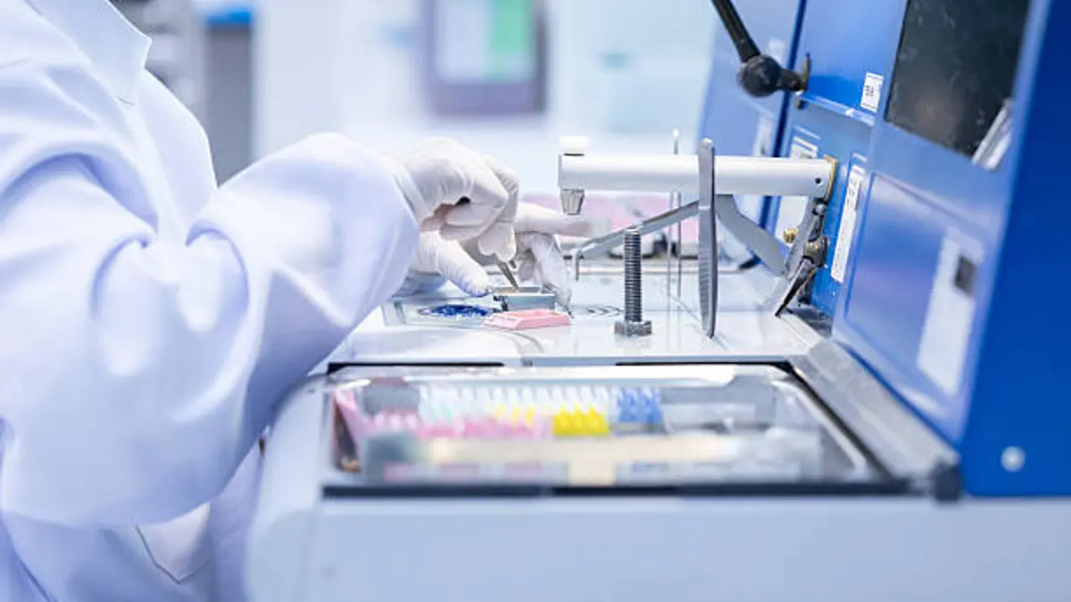 Un nuevo fármaco reduce un 41 % el riesgo de progresión del cáncer de endometrio avanzado