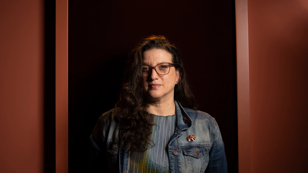 Entrevista por su libro El cielo sobre las nubes a María José Navia. David Jar
