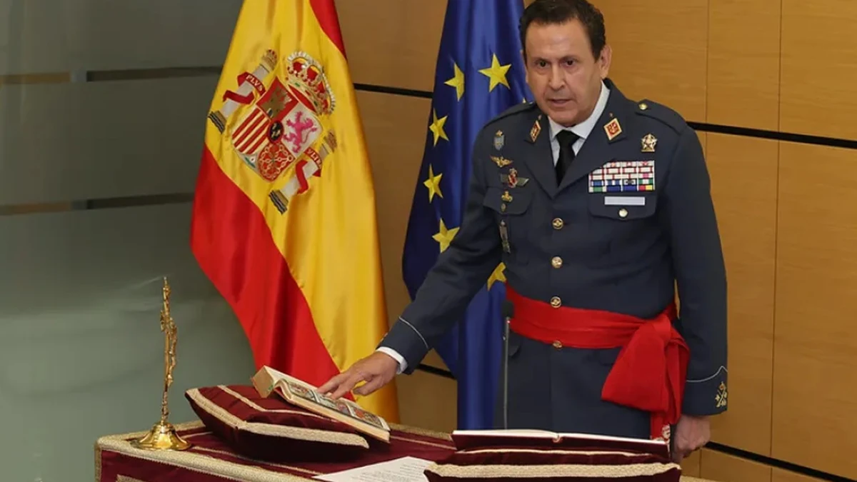 teniente-general-miguel-ivorra-tomando-posesion-cargo