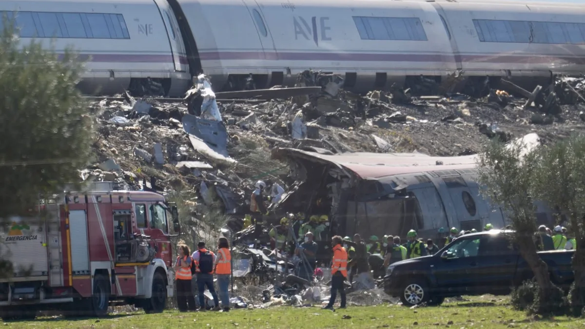 Accidente de trenes en Toledo, última hora, en directo: Oscar Puente comparece tras el accidente de un Iryo y un AVE que deja al menos 64 muertos