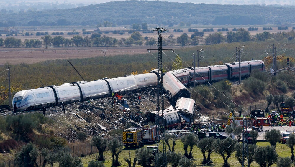 Al menos 64 fallecidos en el accidente de tren de Urda (Toledo)