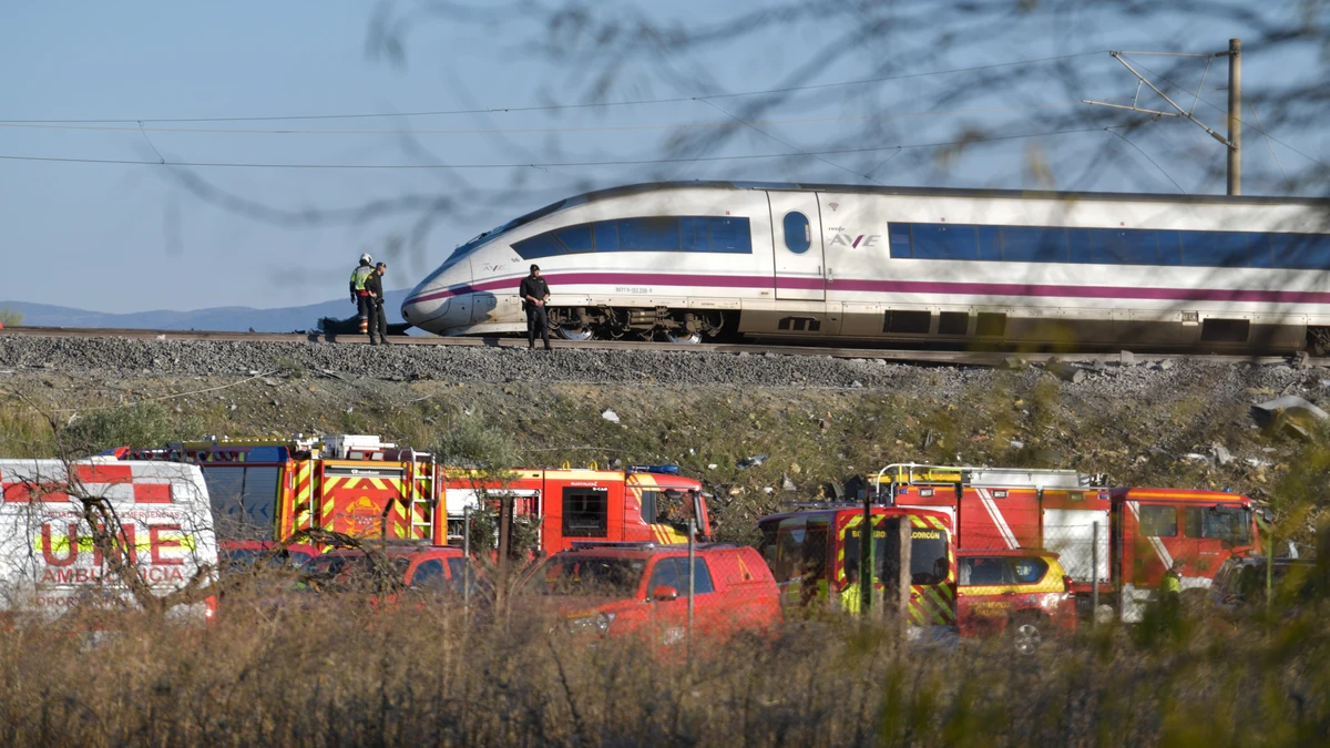 Dos trenes colisionan en la estación de Urda (Toledo)