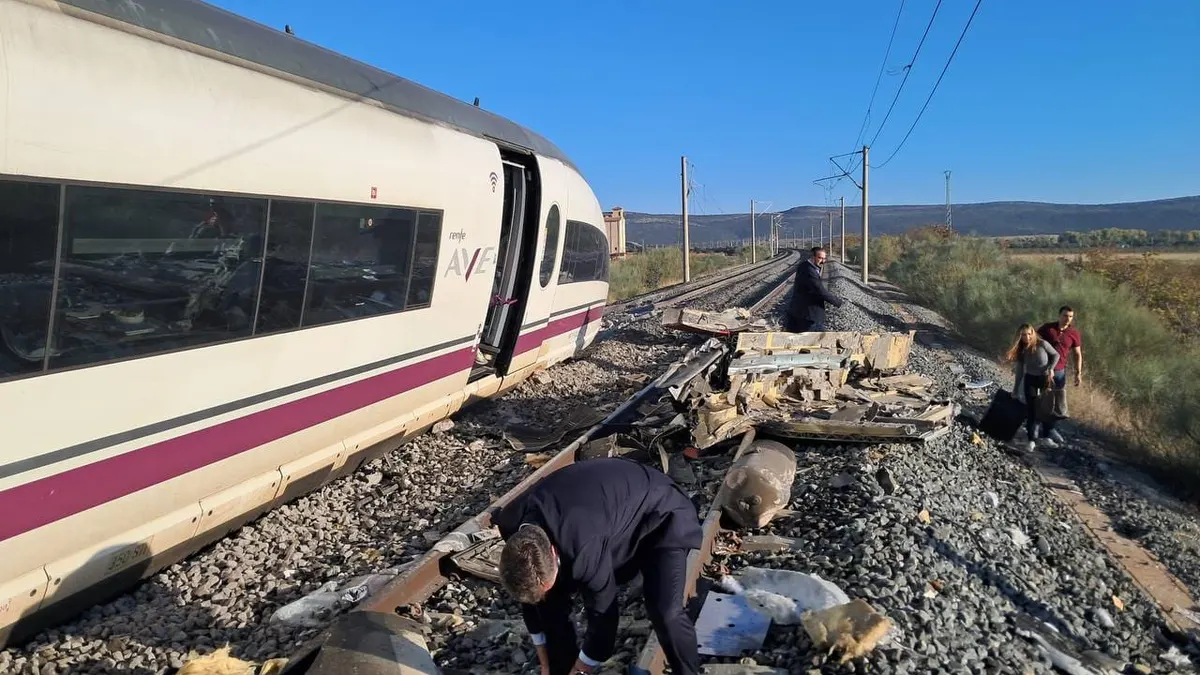 Accidente de tren en Toledo: últimas imágenes del choque entre un AVE y un Iryo