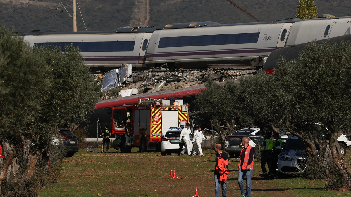 Dos trenes colisionan en la estación de Urda (Toledo)