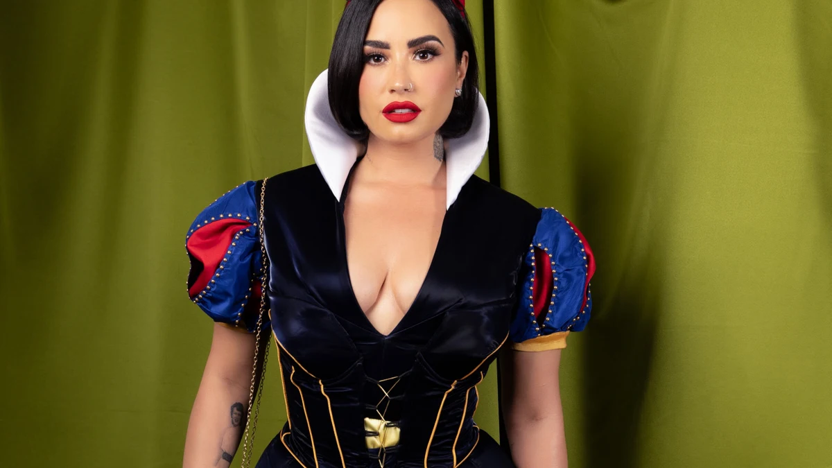 Demi Lovato.