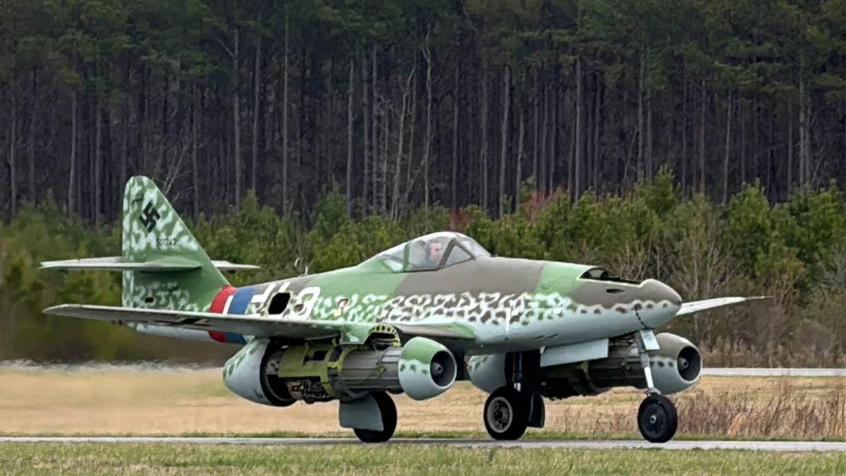 messerschmitt-me-262-totalmente-restaurado-preparado-despegar