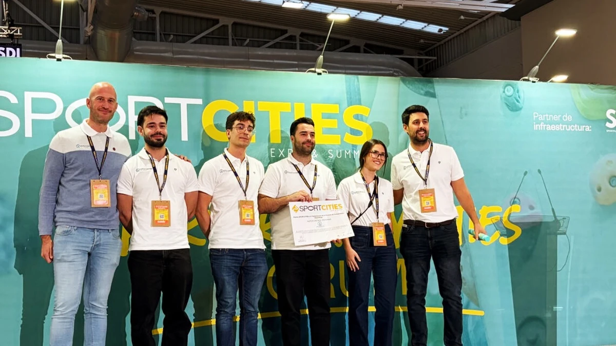 El equipo de Autocontrol Sistemas recibe el premio SPORTCITIES por su innovación en la digitalización de instalaciones deportivas