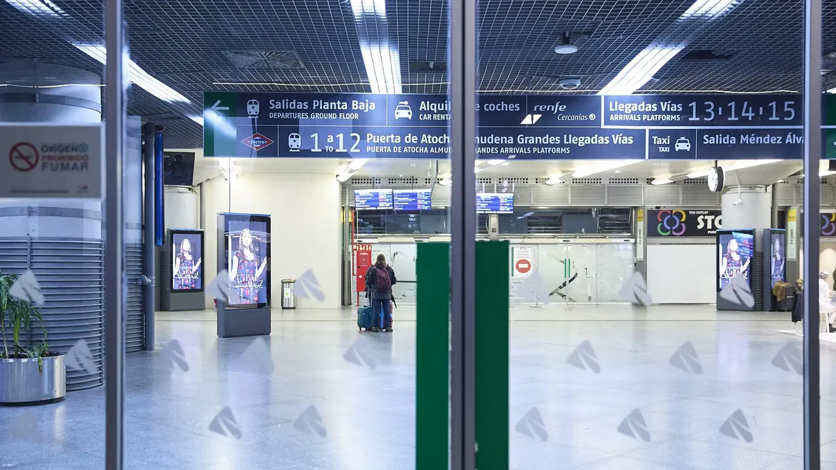 La Comunidad refuerza la L2 y L4 de Metro e incorpora más autobuses en la A4, A42, A5 y A6 por la huelga de maquinistas